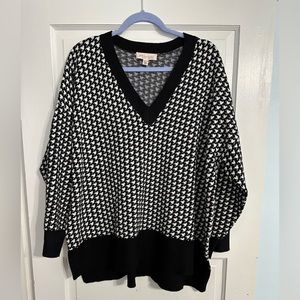 Philosophy Houndstooth Sweater - NWOT
